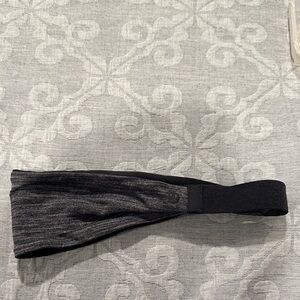 lululemon athletica Black and Gray Hairband